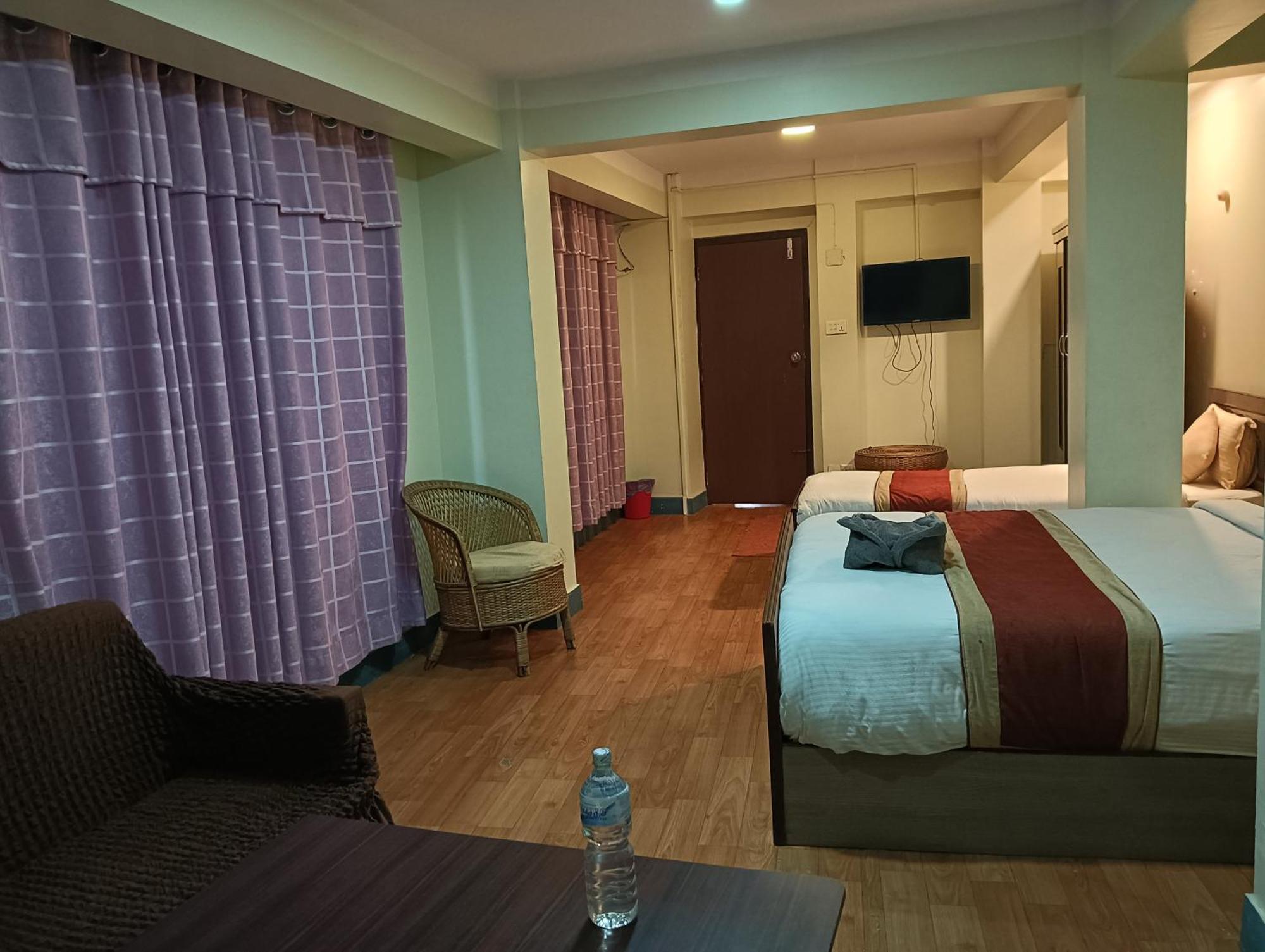 Hotel Pristine Kathmandu Ngoại thất bức ảnh